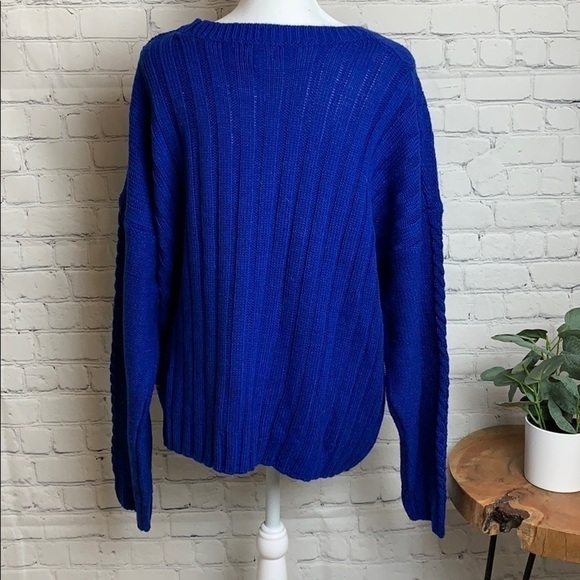 True Craft Sweater - Picture 3 of 9